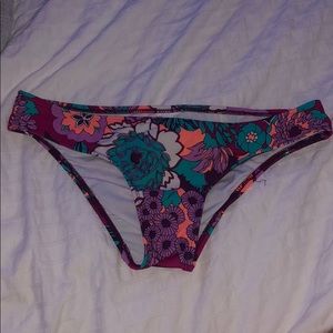 Floral ROXY bikini bottoms
